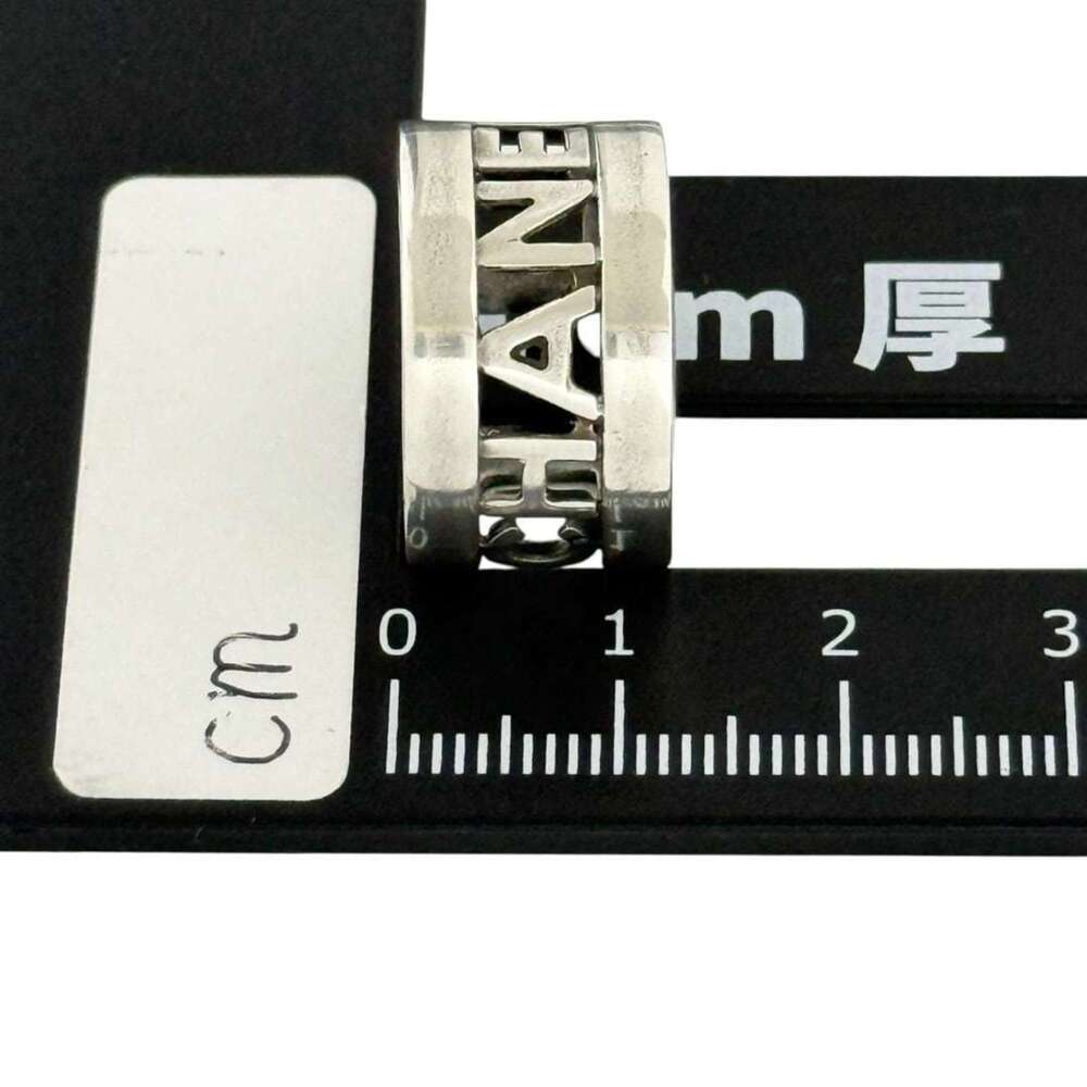 CHANEL Authentic Ring - Picture 7 of 9